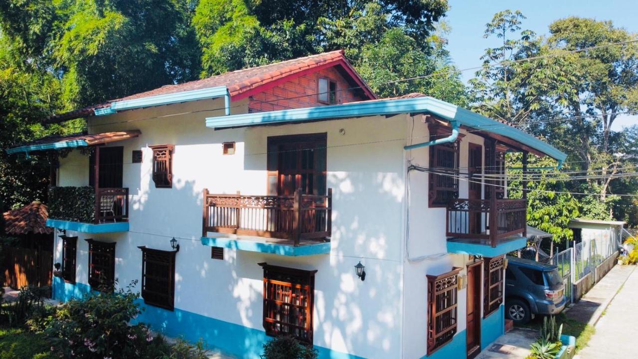 贾丁 Casa Huespedes El Ensueno酒店 外观 照片